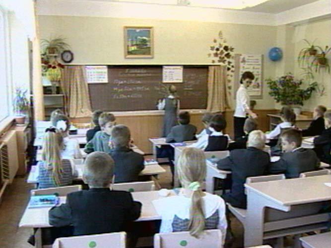 Киевская администрация считает, что в школах достаточно тепло