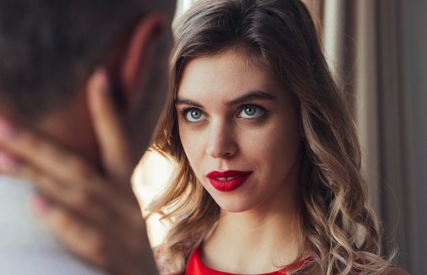 Может ли женщина содержать мужчину?