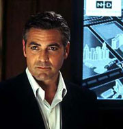 Джордж Клуни общается с умершим поросенком