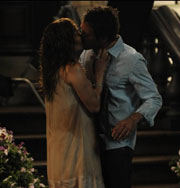 Как целуется Дженнифер Лопес. Фото