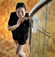 Мисс Сингапур-2009 воровала кредитные карты