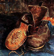 Найден самый древний ботинок