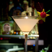 7 алкогольных коктейлей ко Дню Влюбленных: Рецепты