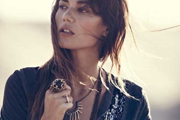 Bershka и Free People создали новые образы осени. Фото