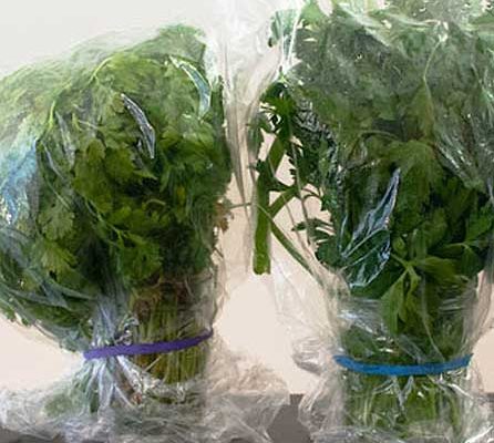 Как хранить продукты: правила, которые мало кому известны. Фото