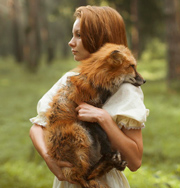 Очаровательные, романтичные фотографии девушек с дикими животными. Фото