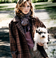Звезда «Голодных игр» Дженнифер Лоуренс появилась на обложке Vogue. Фото