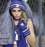 Мода: Chanel перешла в спортивный стиль. Фото