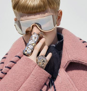 Андрогинность в моде: мальчик 11 лет стал лицом женской коллекции бренда Acne. Фото