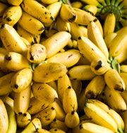 Банан лучше всего есть с кожурой