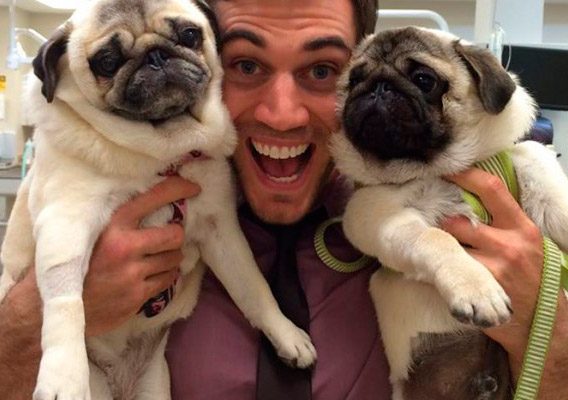 Самый веселый и сексуальный ветеринар в мире. Фото