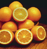 Сок апельсина не так полезен, как его цедра