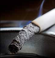 На отказ от сигарет нужно более 30 попыток