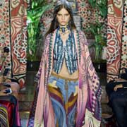 Неделя Моды в Милане: невероятно яркие весенне-летние наряды от Roberto Cavalli. Фото