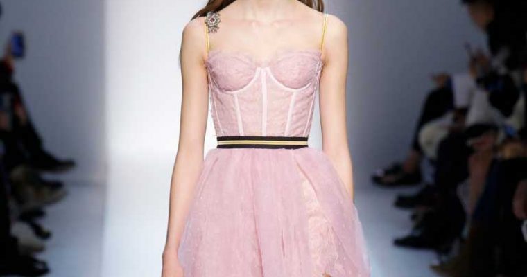 Неделя моды в Милане: еще одна коллекция, теперь от Ermanno Scervino. Фото