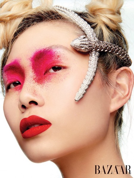 Мода: фотосессия с ярким визажем Грейс Чен для Harper’s Bazaar. Фото