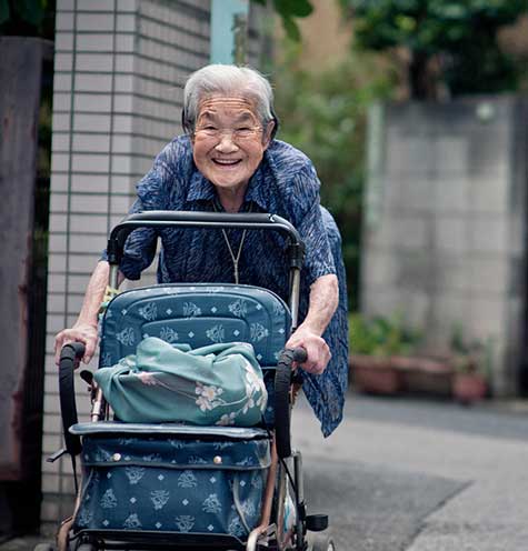 В Японии снова стариков оставляют по старому обряду. Фото