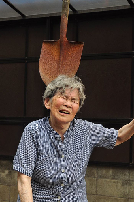 Смешные селфи от японской бабушки 72 лет. Фото