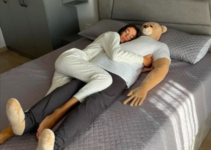 Медведь Паффи — игрушка ростом 170 см для одиноких женщин