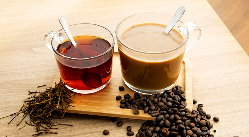 Где больше кофеина — в кофе или чае?