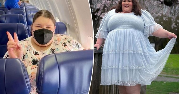 Толстая американка требует, чтобы в самолете ей бесплатно предоставляли дополнительное сидение