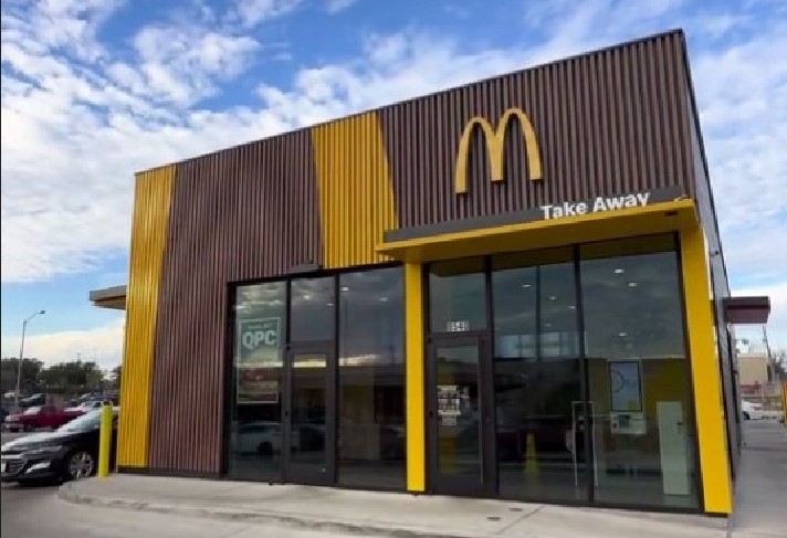 McDonald’s запустил ресторан без живых людей