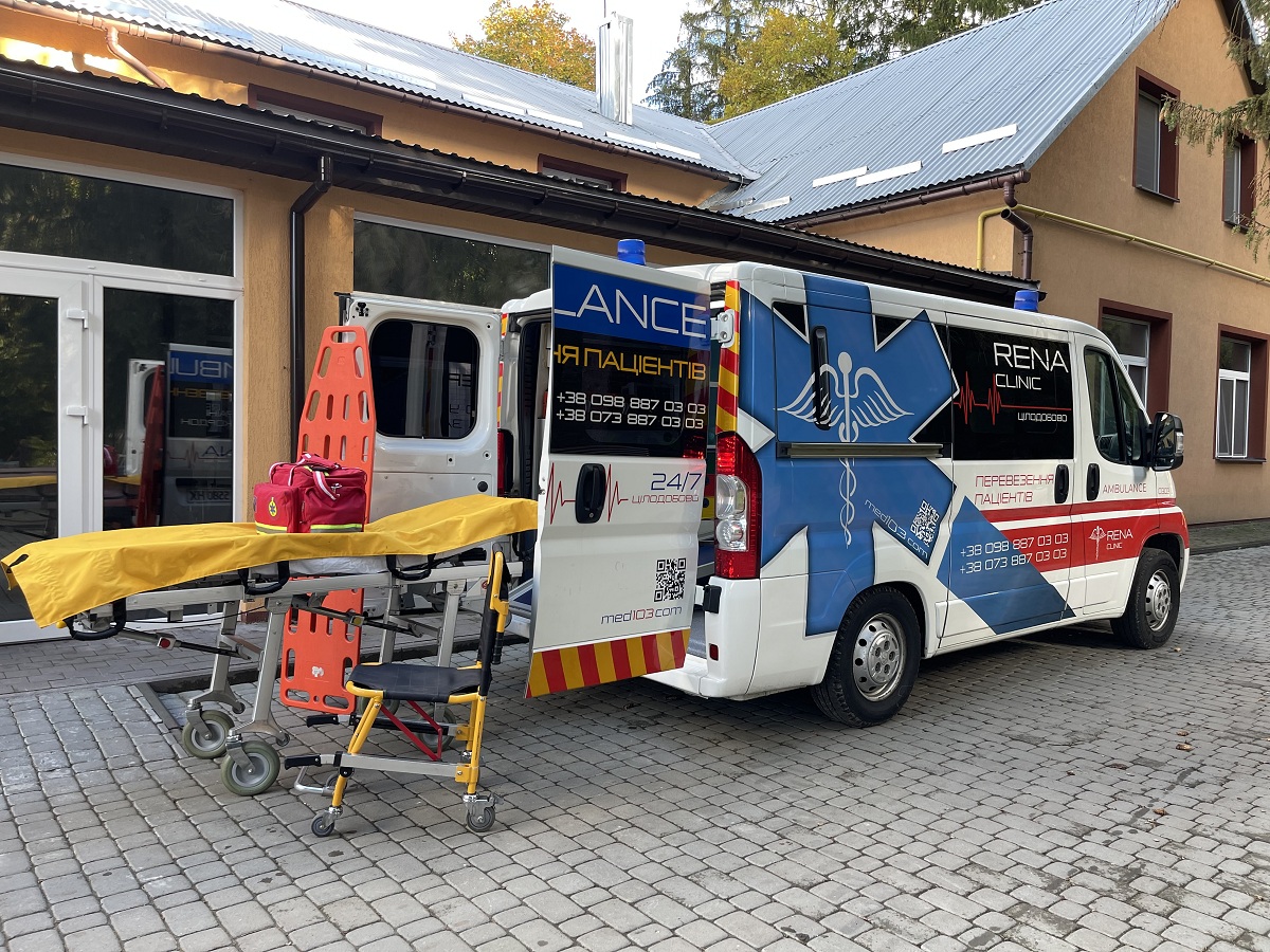 Перевезення лежачих хворих у Києві | MedicalCar