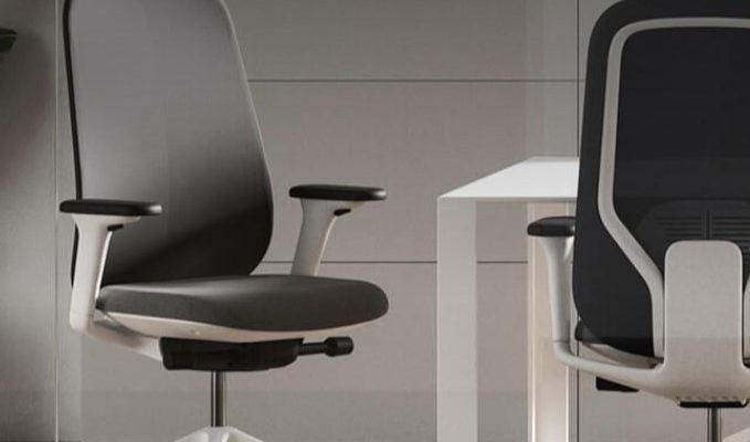 Як правильно обирати крісла для роботи: ергономіка, комфорт і здоров’я