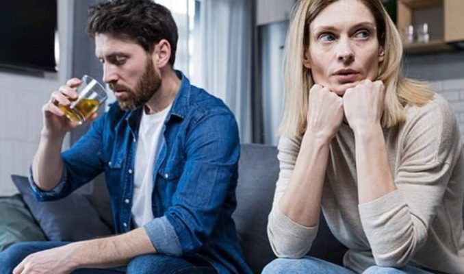 Разное потребление алкоголя — «тревожный знак» для брака
