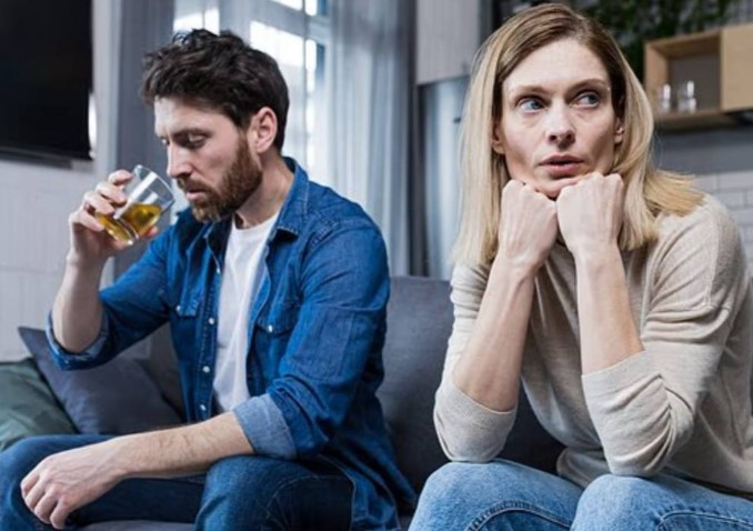 Разное потребление алкоголя — «тревожный знак» для брака