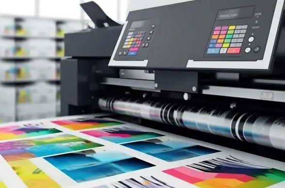 “Терміново сьогодні”: які види друку реально зробити день-у-день у Києві та що потрібно від клієнта