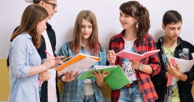 Эксперт назвала вопрос, который провоцирует стресс у детейВрпро