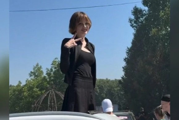 Жасмин Бегалинова: все, что вы хотели знать о новой звезде соцсетей