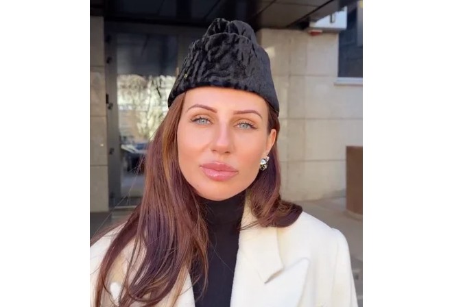 Анну Алхим высмеяли в сети после шутки о «дубайской войне»