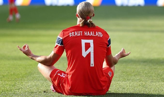Эрлинг Холанн сыграл на ЧМ-2026 с фамилией матери на футболке