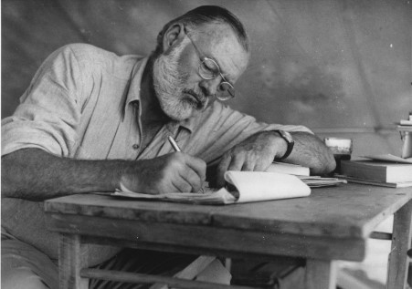 Эрнесту Хемингуэю — 126 лет: главный подарок писателю сделала его первая жена