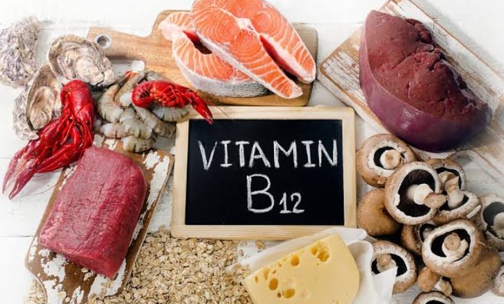 Продукты, содержащие витамин B12 и фолиевую кислоту: что включить в рацион