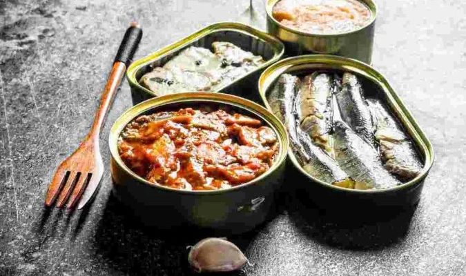 5 вкусных блюд из рыбных консервов, которые выручат в любой день